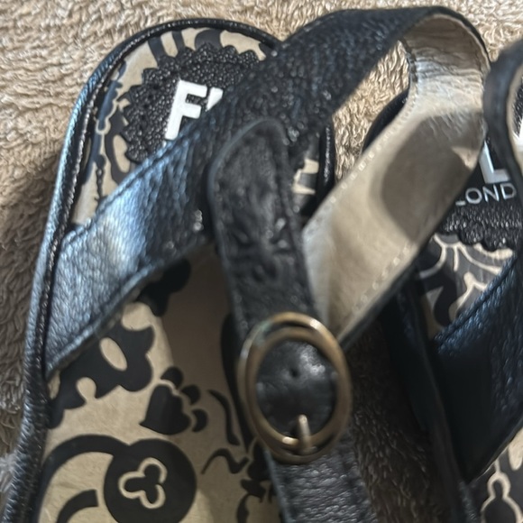 Fly London NWOB Black Open Toe Heel Sandals - Picture 7 of 11